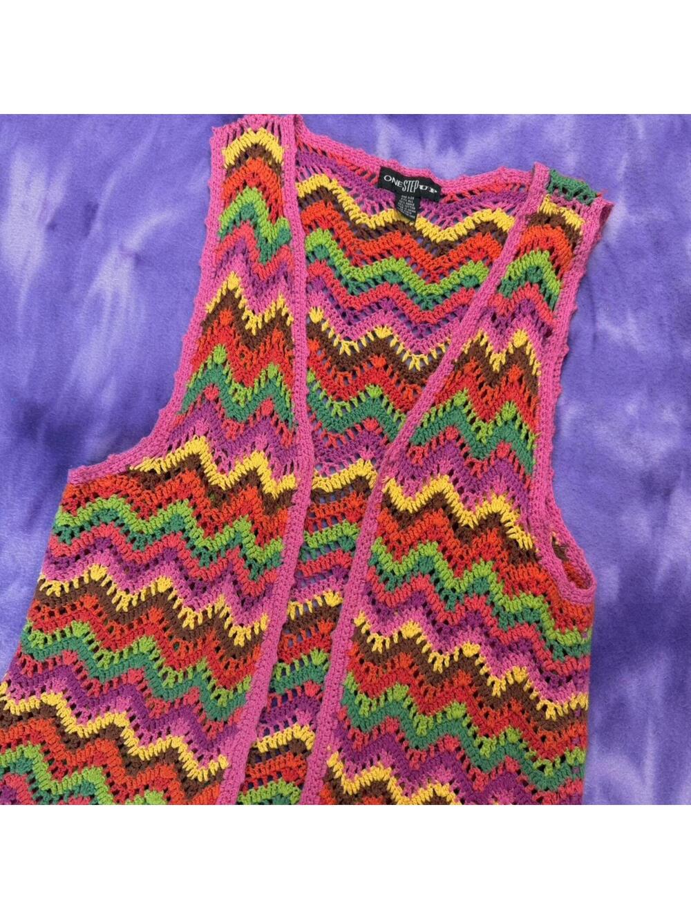 Vtg y2k Rainbow crochet zig zag cardigan